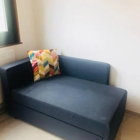 Sweet, Light, Simple Studio- Free Parking Nearby * Лозана